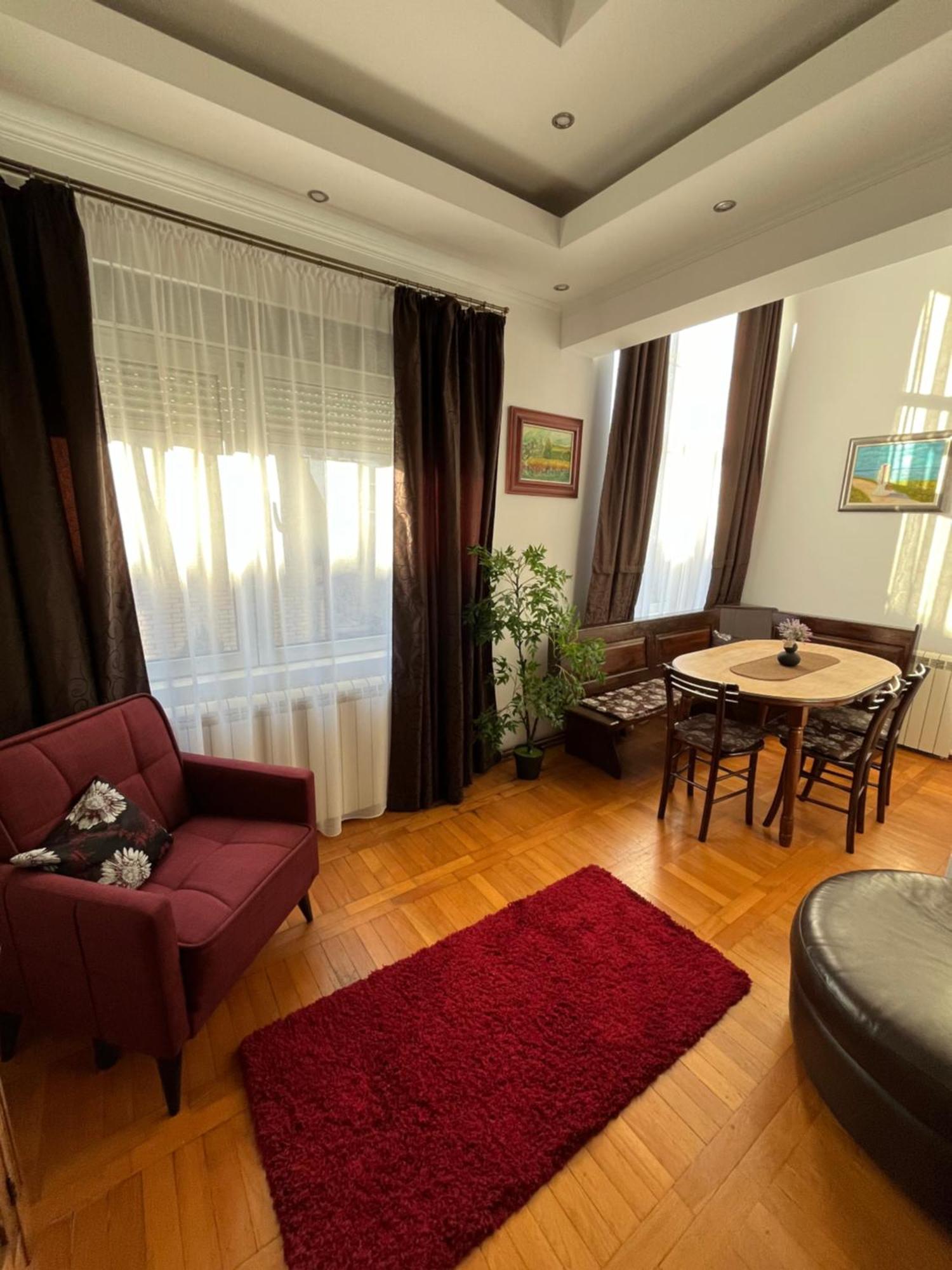 Airport Sky Apartments Lux II 베오그라드 외부 사진